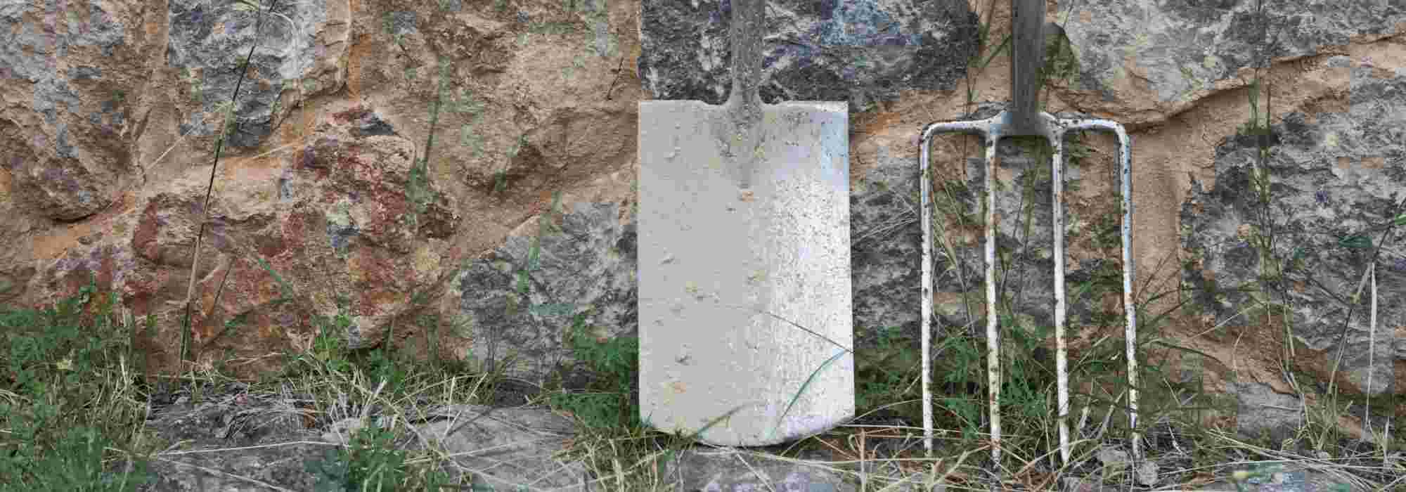 Spade, plantspade, spitvork: wat kies je voor je tuin?