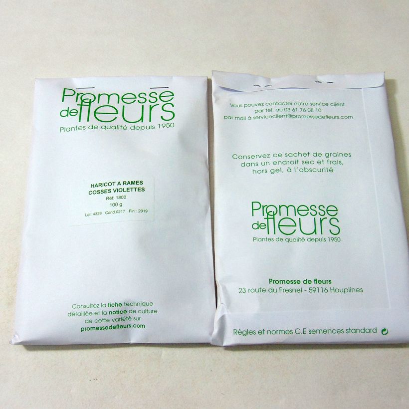 Voorbeeld van een exemplaar van Stokslaboon met paarse peulen zonder draad het zakje met 200 zaden (100g) zoals geleverd
