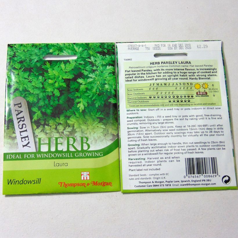 Voorbeeld van een exemplaar van Platte peterselie Laura het zakje met 750 zaden zoals geleverd